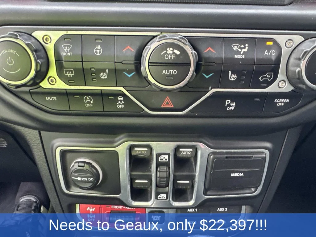 Used 2018 Red Jeep Unlimited Rubicon image 51