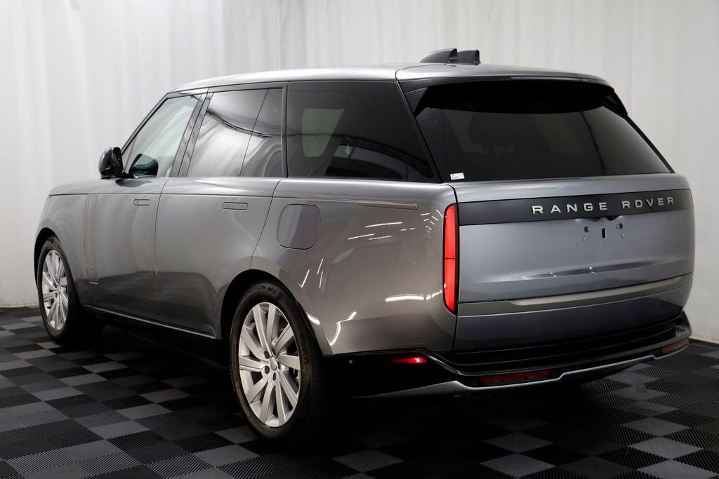 2025 Land Rover Range Rover SE - Photo 17