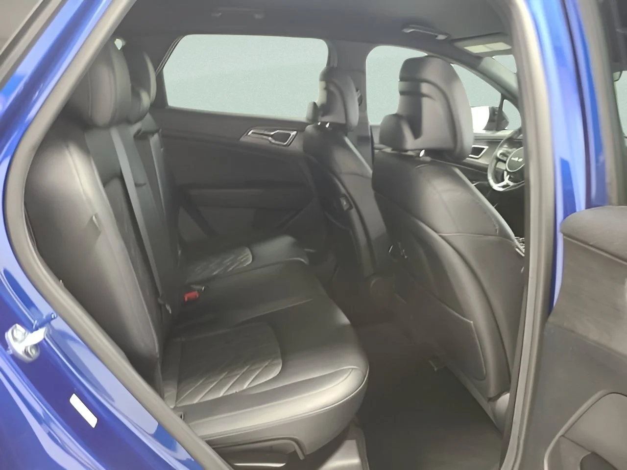 Used 2024 Sapphire Blue Kia X-Line image 13