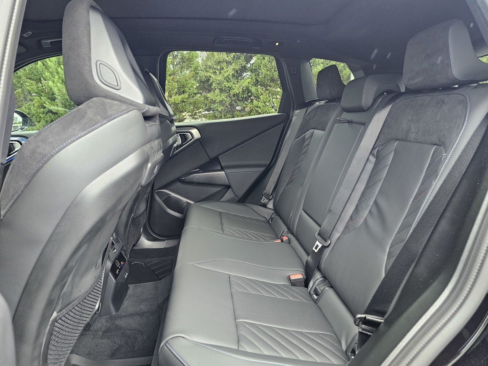 2026 BMW X3 30 - Photo 19