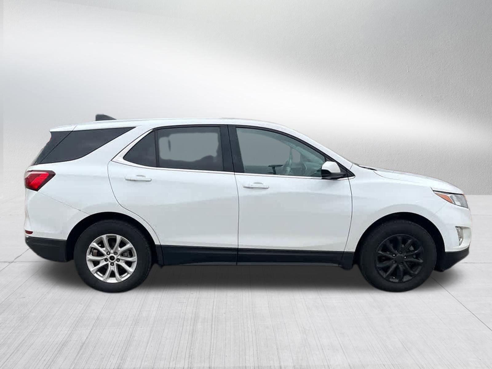 Used 2020 Chevrolet Equinox LT with VIN 3GNAXUEVXLS608284 for sale in Brooklyn Center, MN