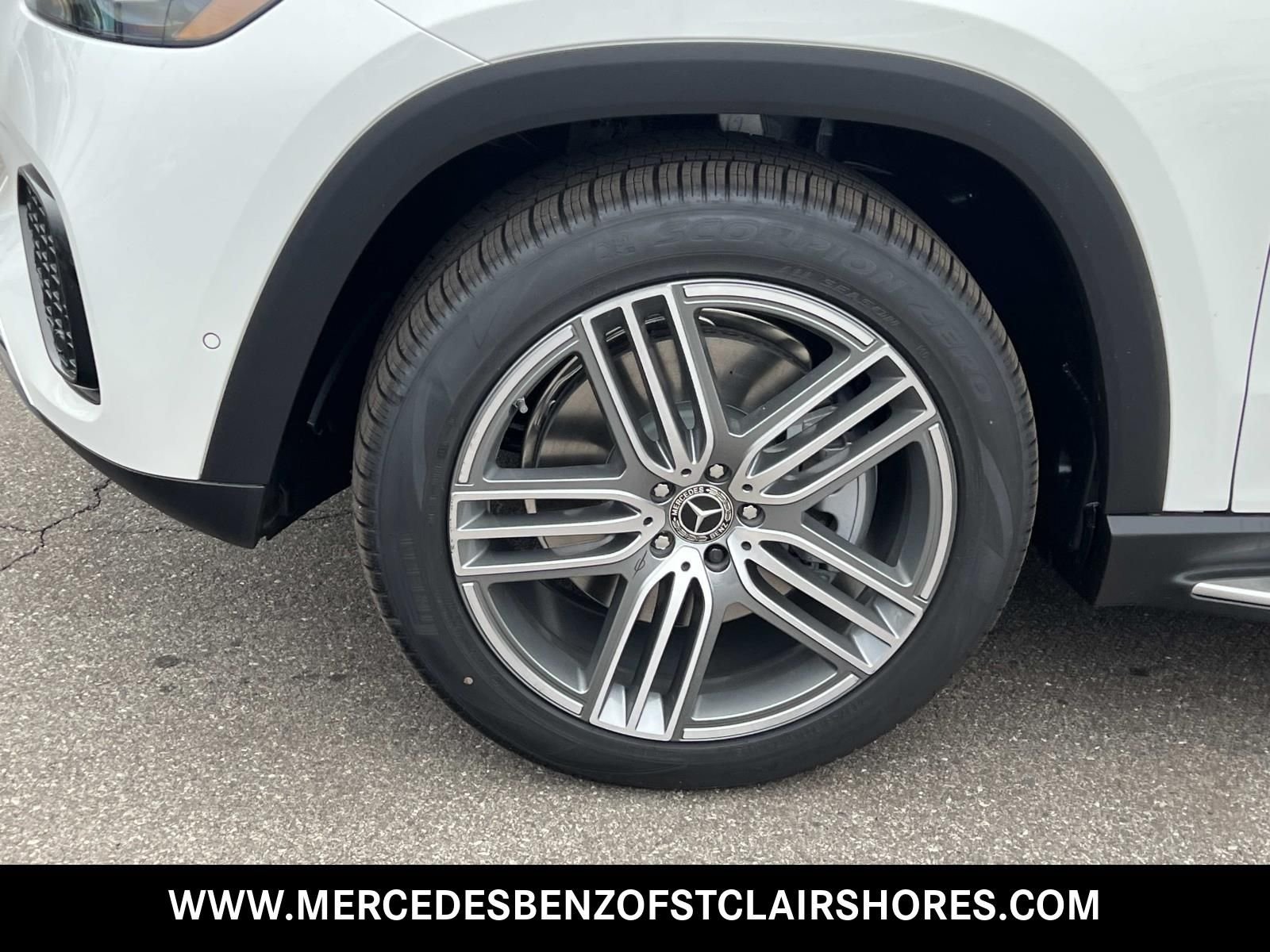 2026 Mercedes-Benz GLS Base - Photo 11