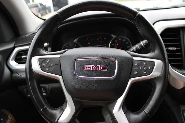 Used 2017 Red GMC SLE-2 image 12