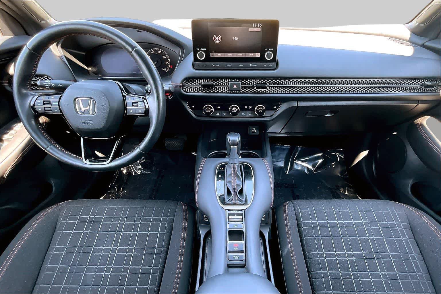 Used 2024 Platinum White Pearl Honda Sport image 15