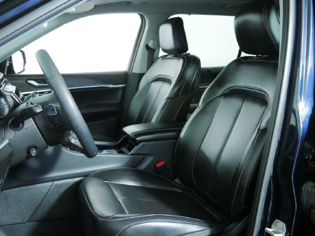 Used 2023 Black Jeep Limited image 22