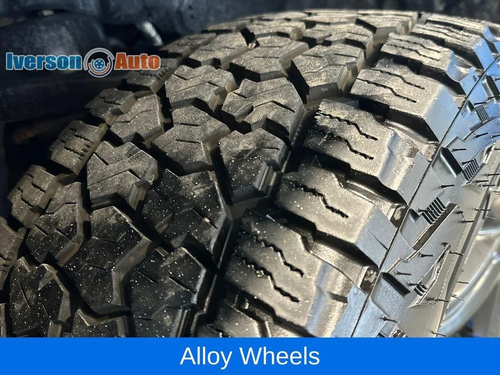 Used 2018 Hydro Blue Pearlcoat Ram Sport image 13