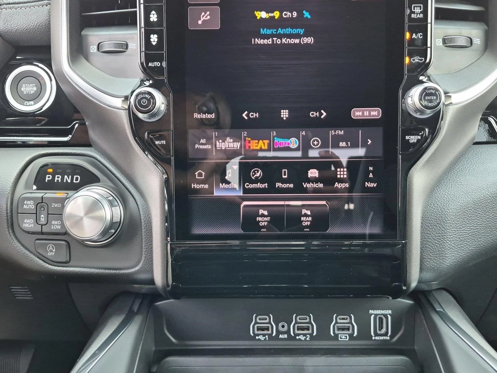 New 2026 Serrano-Green Metallic Exterior Paint RAM Laramie image 27
