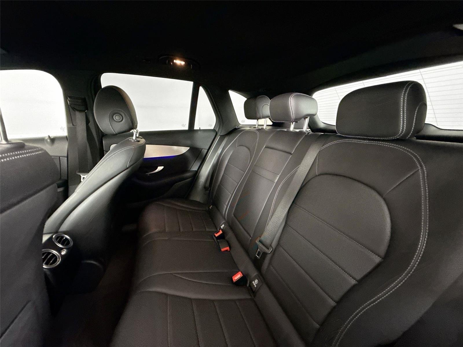Used 2022 Black Mercedes-Benz GLC 300 image 30