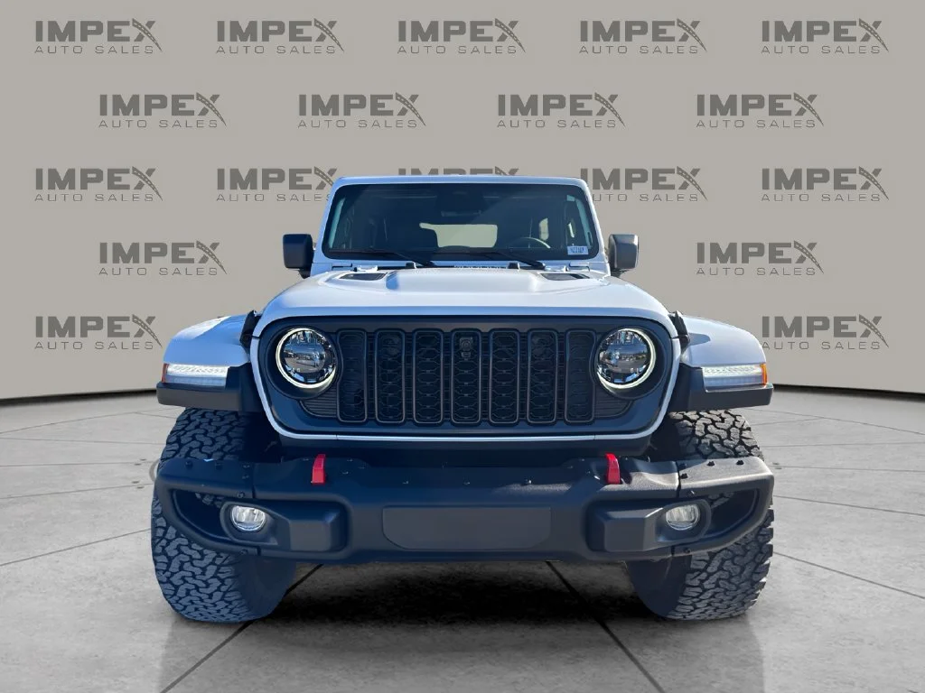 Used 2025 White Jeep Rubicon X image 8