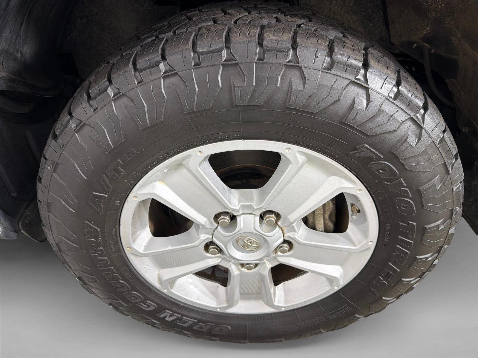 Used 2019 Magnetic Gray Metallic Toyota SR5 image 13