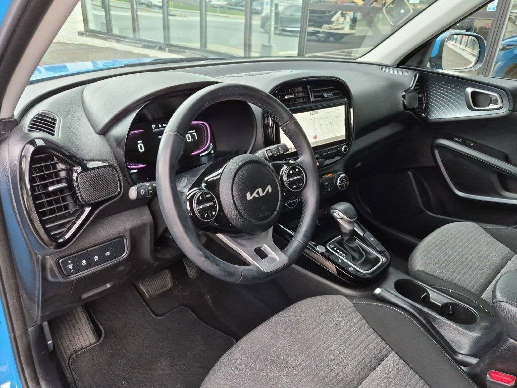 Used 2023 Blue Kia EX image 11