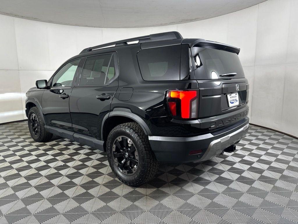 Used 2026 Crystal Black Pearl Honda TrailSport Elite image 7