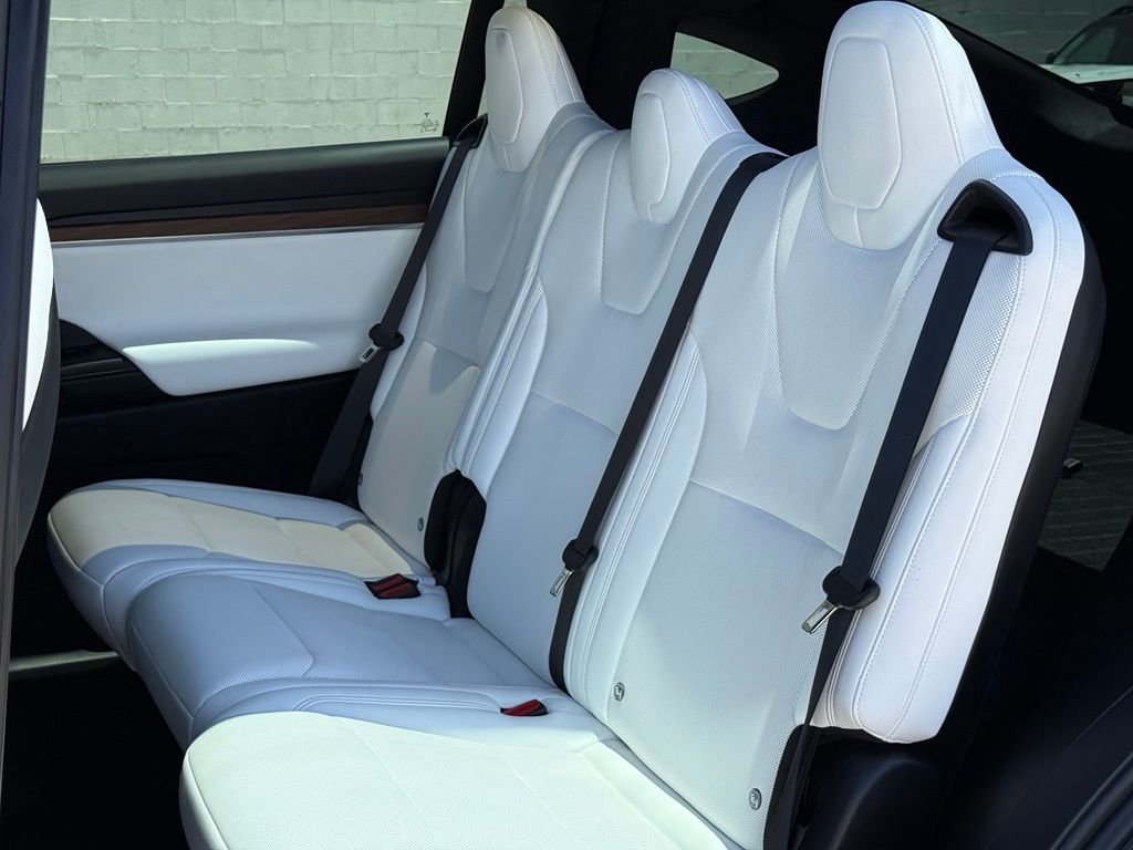 Used 2024 Gray Tesla Base image 8