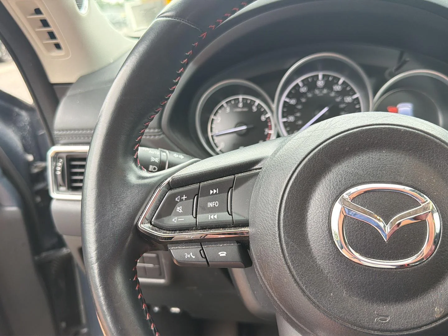Used 2021 Polymetal Gray Mazda Carbon Edition image 12