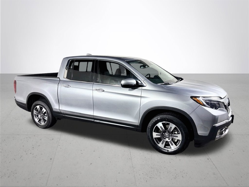 Used 2017 Silver Honda RTL-E image 4