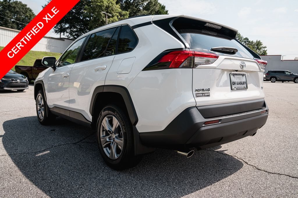 Certified Used 2024 Ice Toyota XLE image 5