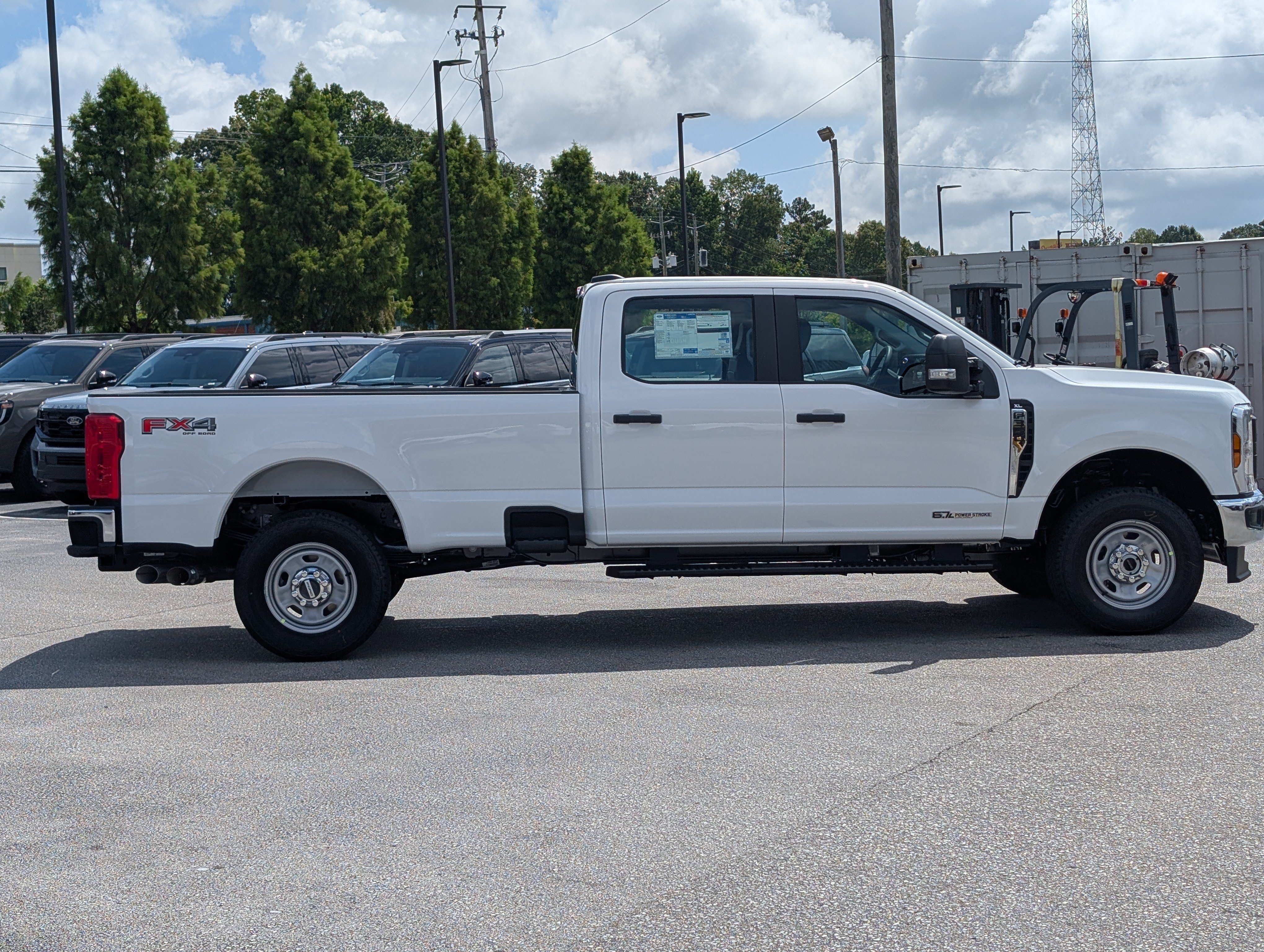 New 2026 Oxford White FORD F-350® XL image 8