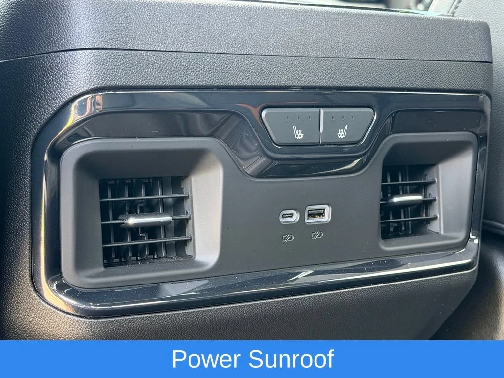 Used 2025 Sterling Metallic GMC AT4 image 31