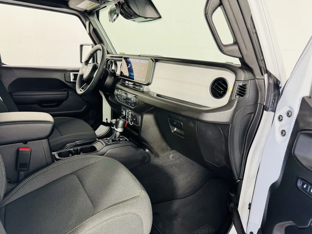 Used 2026 White Jeep Sport S image 25
