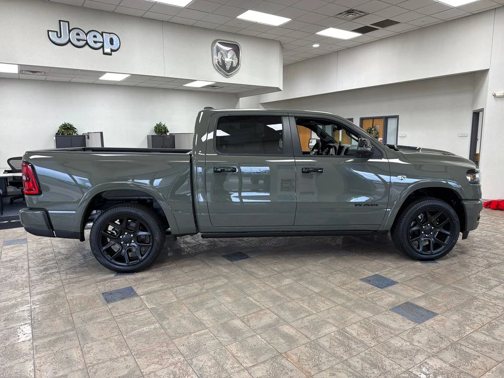 2026 RAM 1500 Laramie - Photo 6