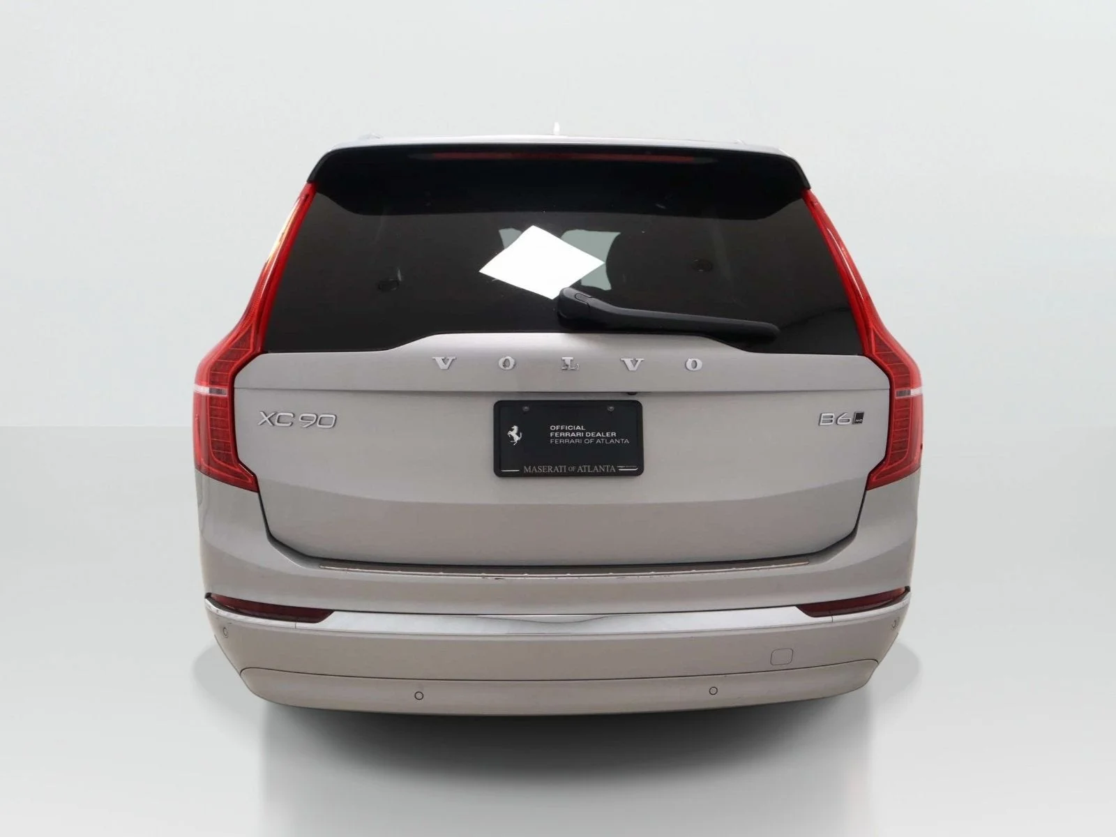 Used 2024 Silver Volvo Ultimate Bright Theme image 4