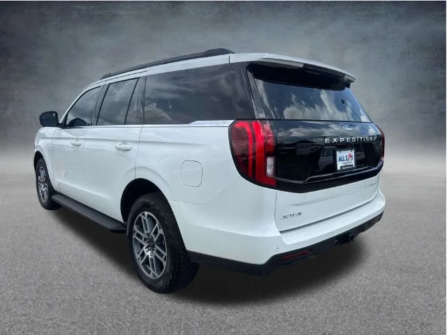 New 2026 Star White Metallic Tri-Coat Ford Active image 7
