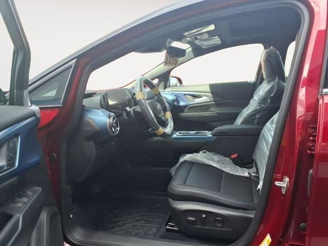 2025 Chevrolet Equinox EV LT - Photo 9