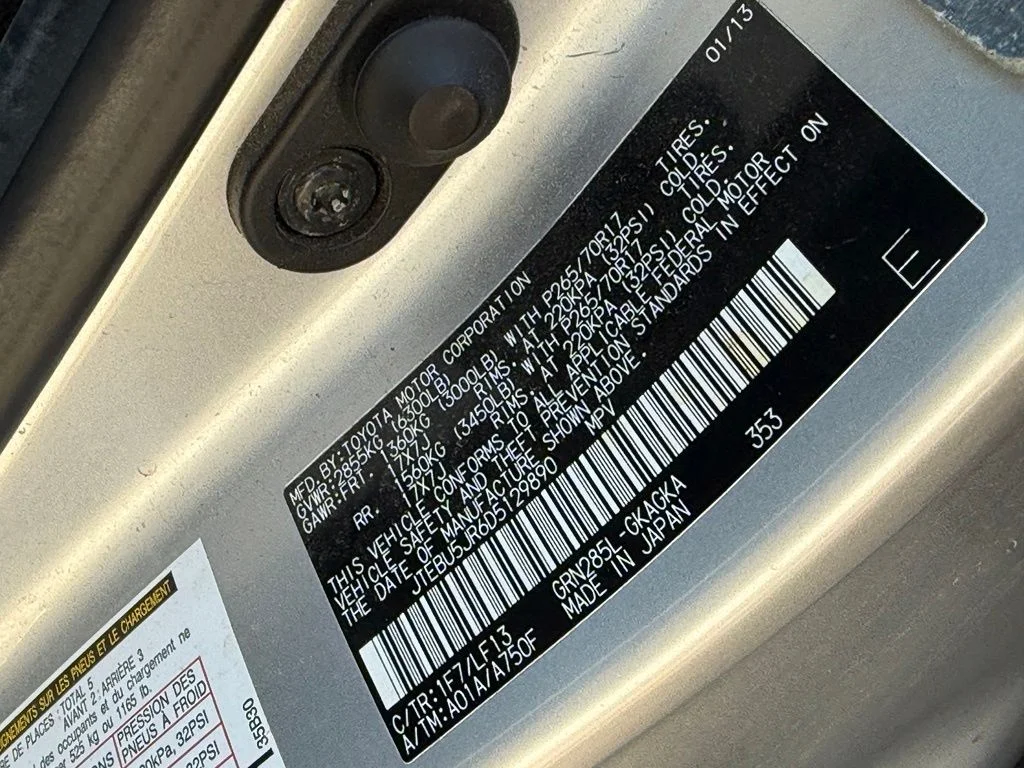 Used 2013 Silver Toyota SR5 image 10