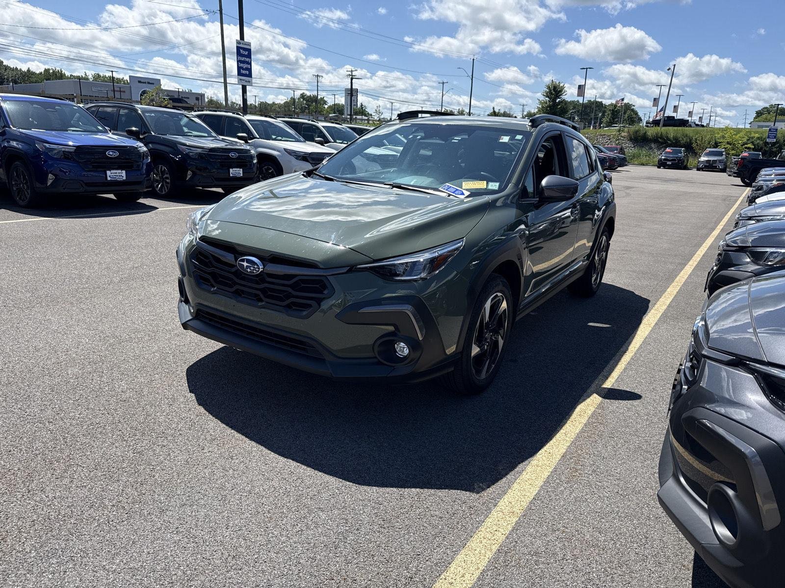 Used 2025 Alpine Green Subaru Limited image 6