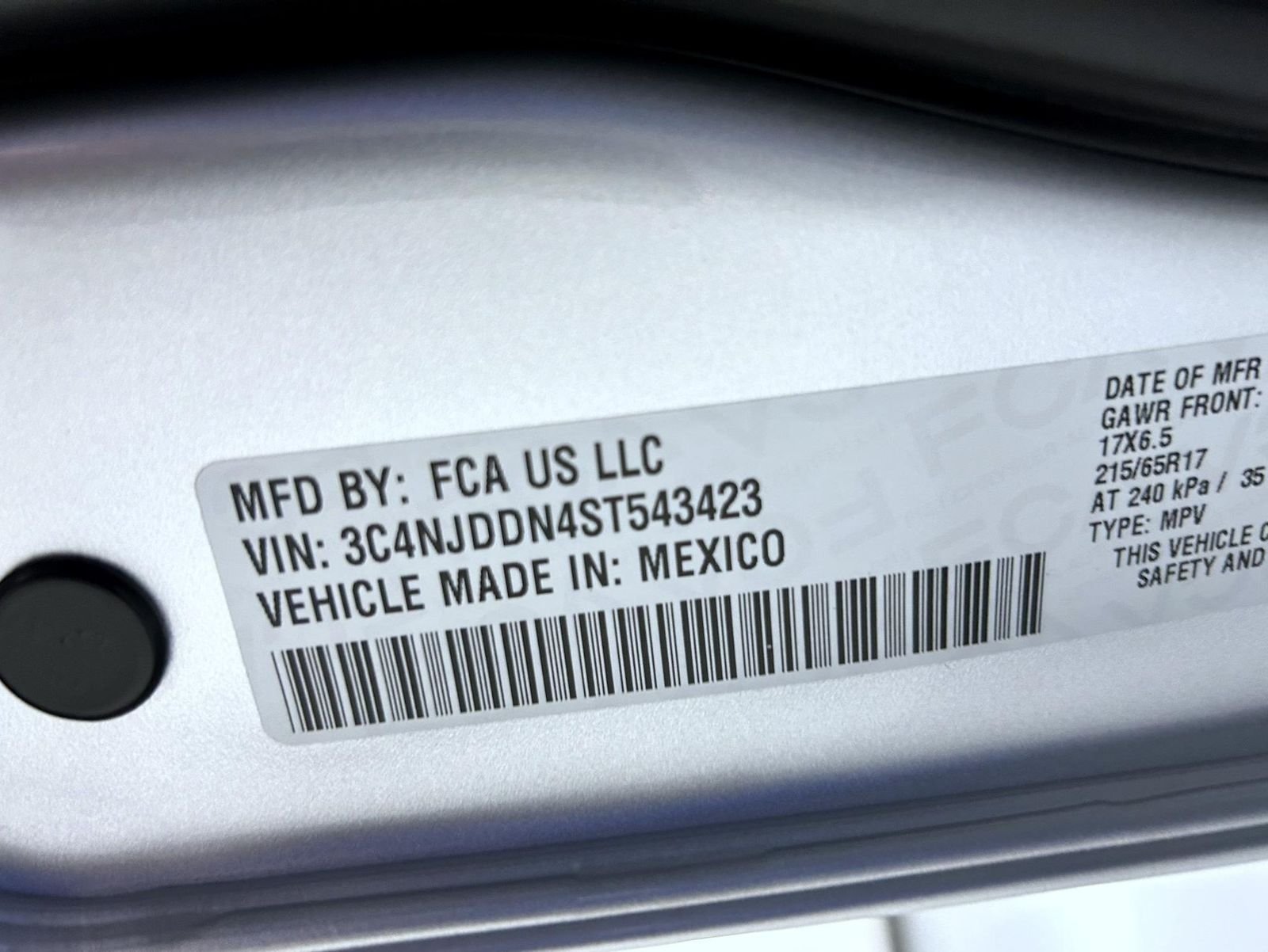 Used 2025 Silver Jeep Trailhawk image 25