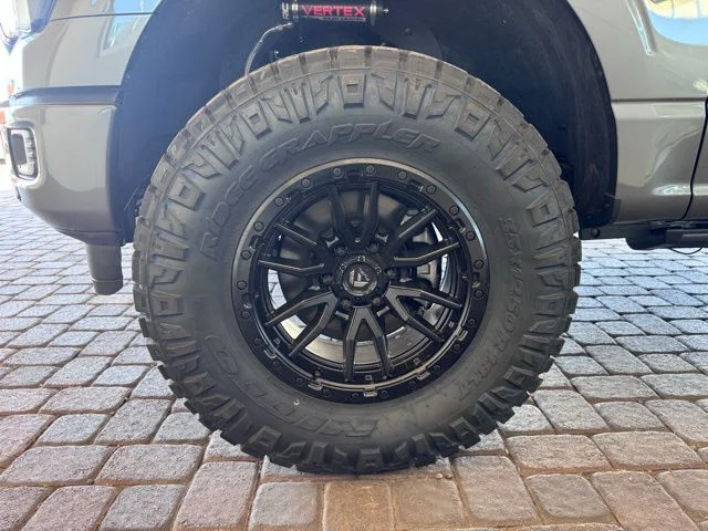 New 2026 Carbonized Gray Metallic Ford Lariat image 69