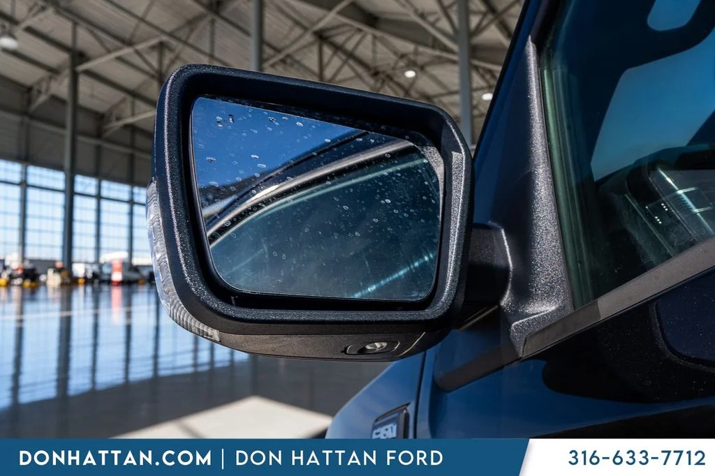 Used 2023 Black Ford XLT image 29