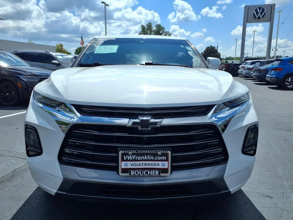 Used 2019 Summit White Chevrolet Premier image 6