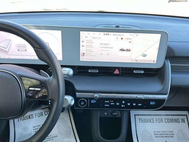 Certified Used 2024 Black Hyundai SE image 18