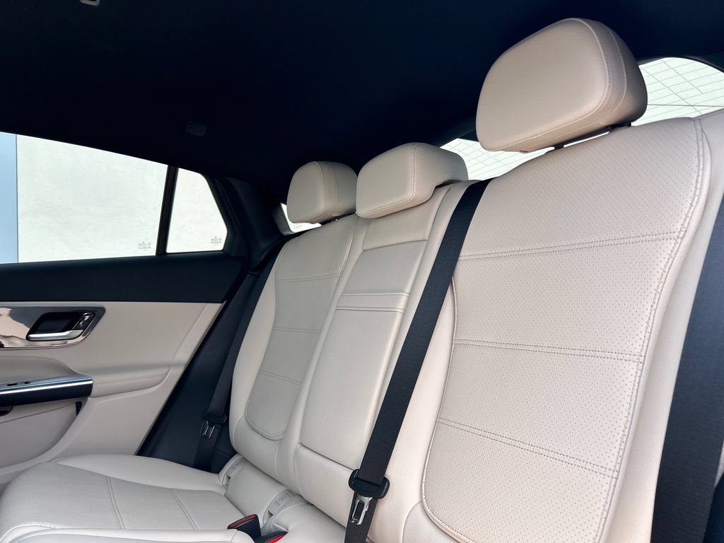 New 2026 Starling Blue Metallic Mercedes-Benz GLC 300 image 61