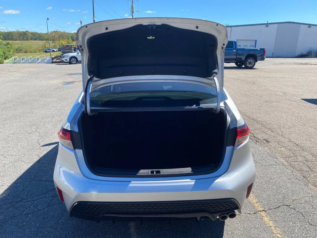 Used 2022  Toyota SE image 35