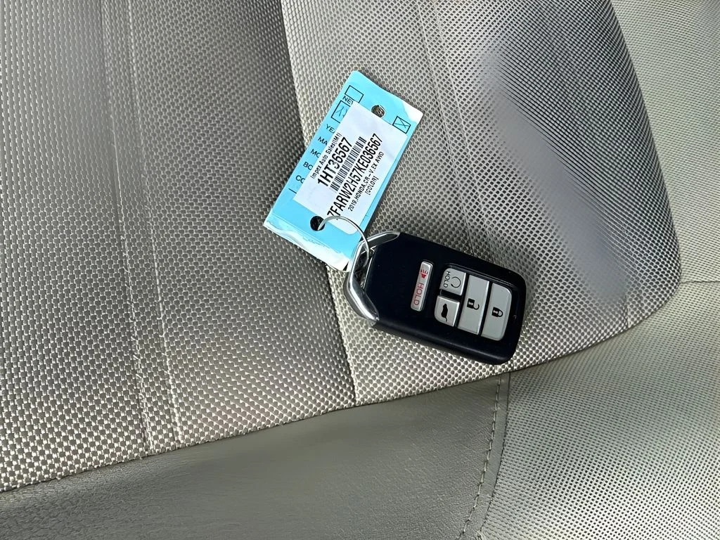 Used 2019  Honda EX image 29