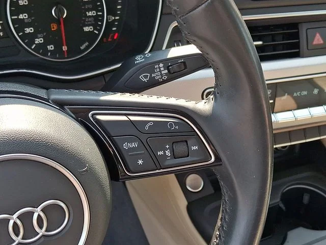 Used 2018 White Audi 2.0T Premium image 22
