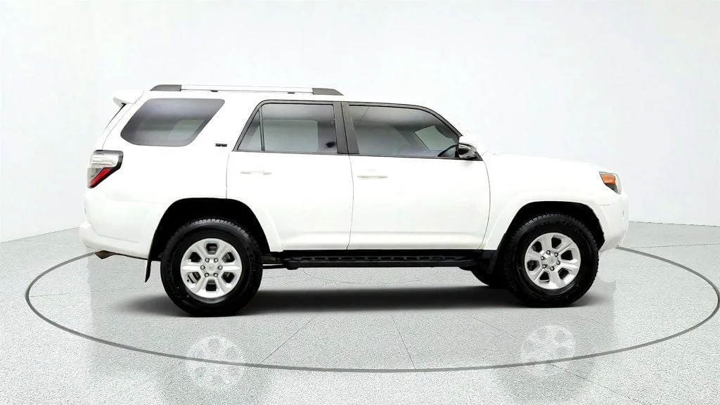 Used 2023 Ice Cap Toyota SR5 Premium 4WD w/ Power Moonroof & Trail Running Boards image 4