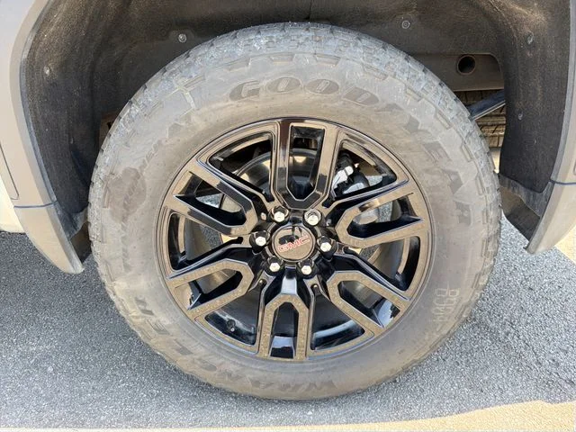 New 2026 Silver GMC Elevation image 25