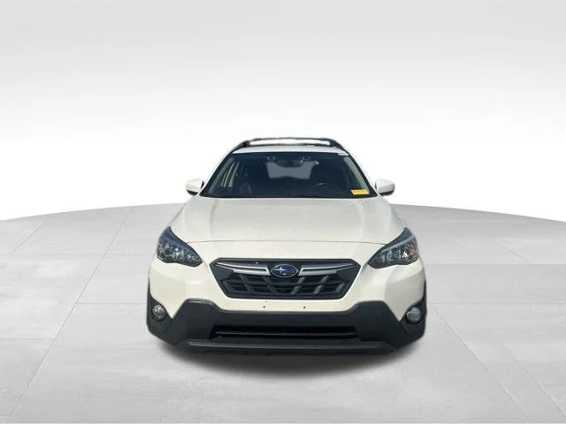 Used 2022 White Subaru Premium image 9