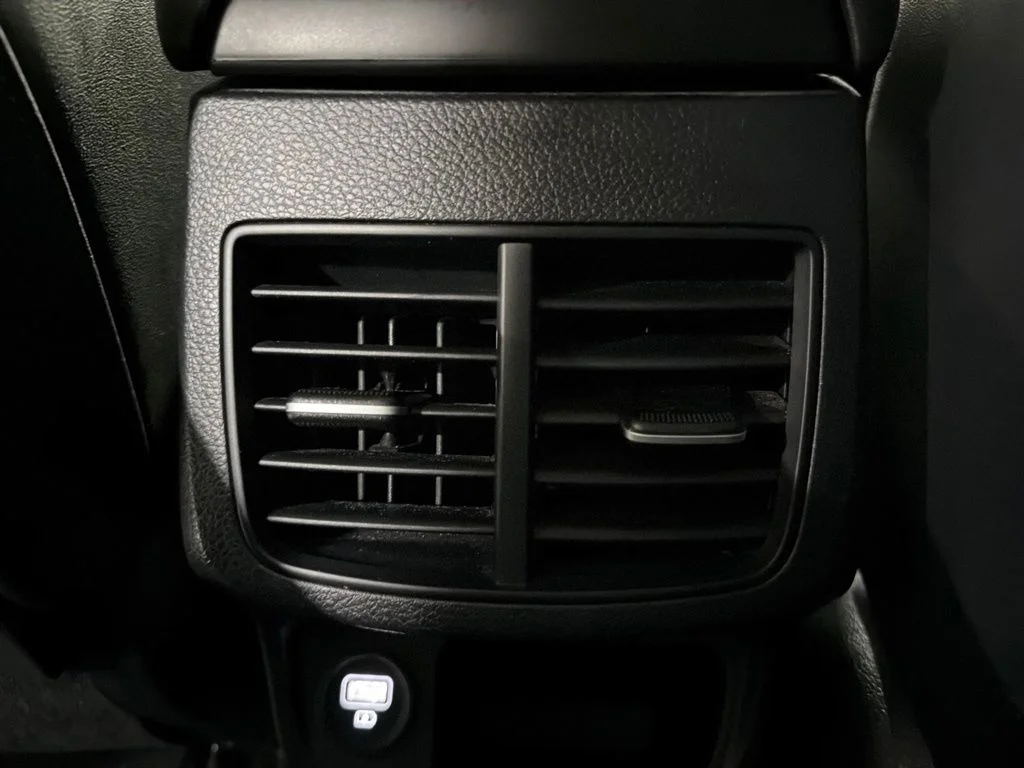 Used 2023 Gray Kia Nightfall image 26