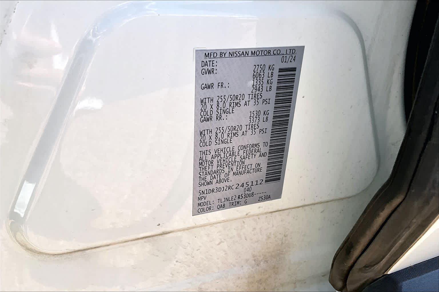 Used 2024 Pearl White Tricoat Nissan Platinum image 31