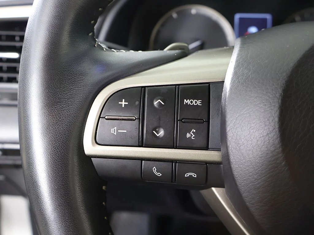 Used 2022 Silver Lexus 350 image 45