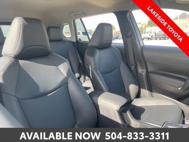 Certified Used 2026 GREEN M.M. Toyota  image 16