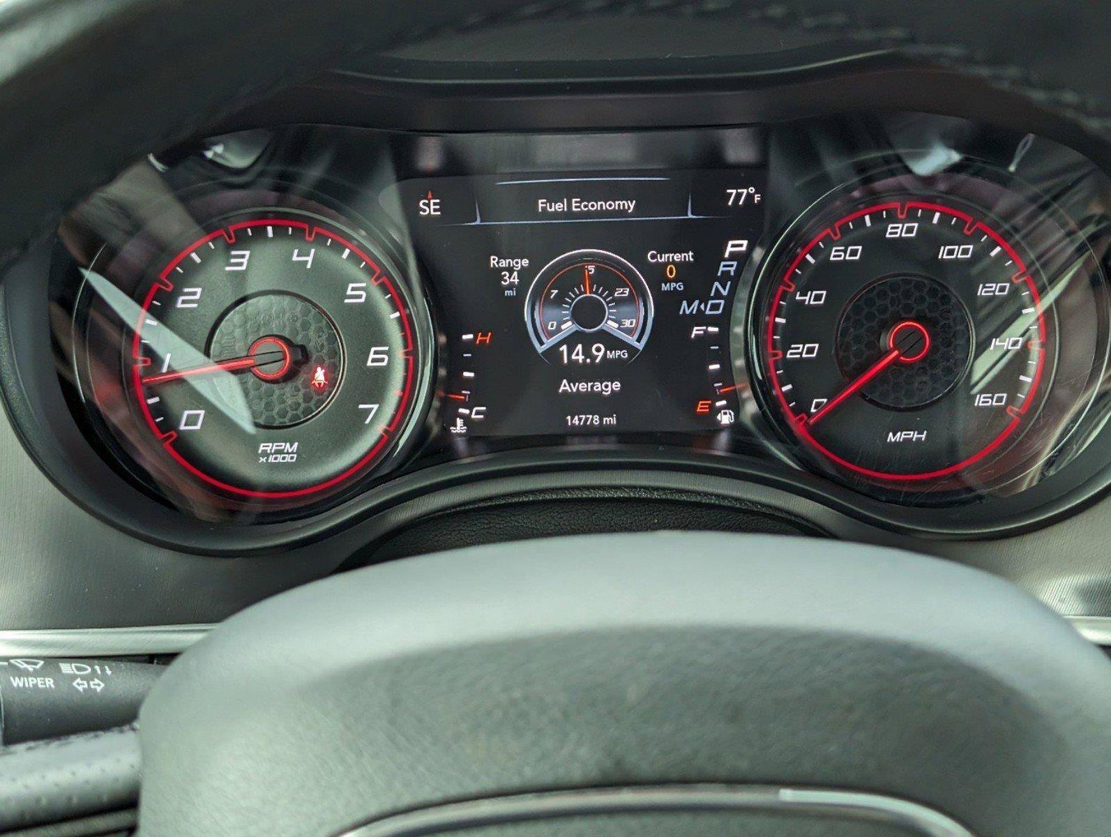 Used 2022 Granite Pearlcoat Dodge R/T image 21