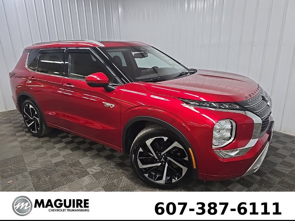 Used 2023 Red Mitsubishi SEL image 7