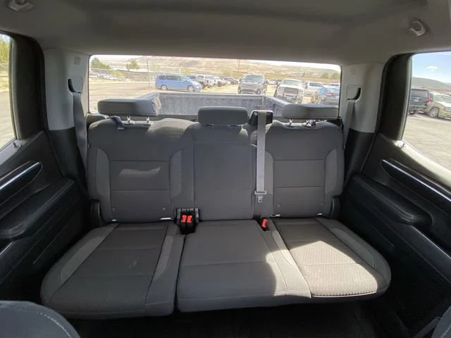 Used 2024 Summit White Chevrolet LT image 22