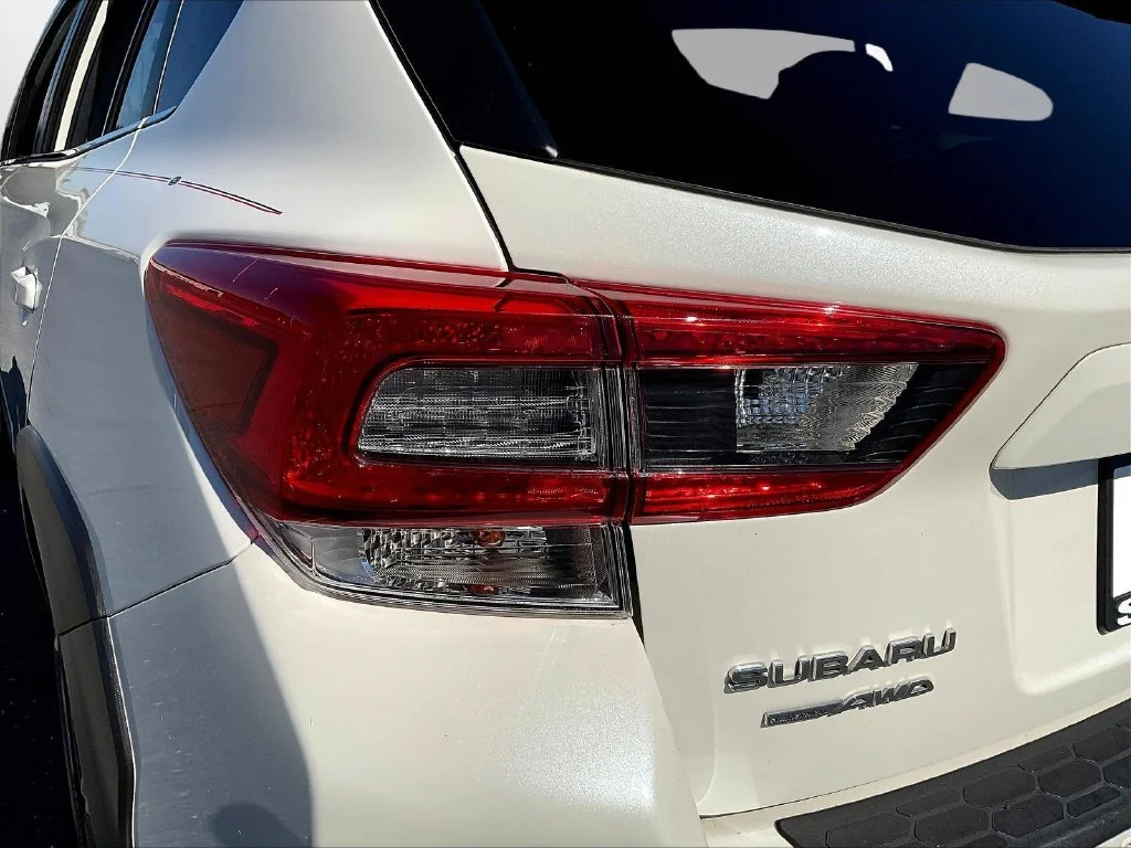 Used 2021 White Subaru Limited image 27