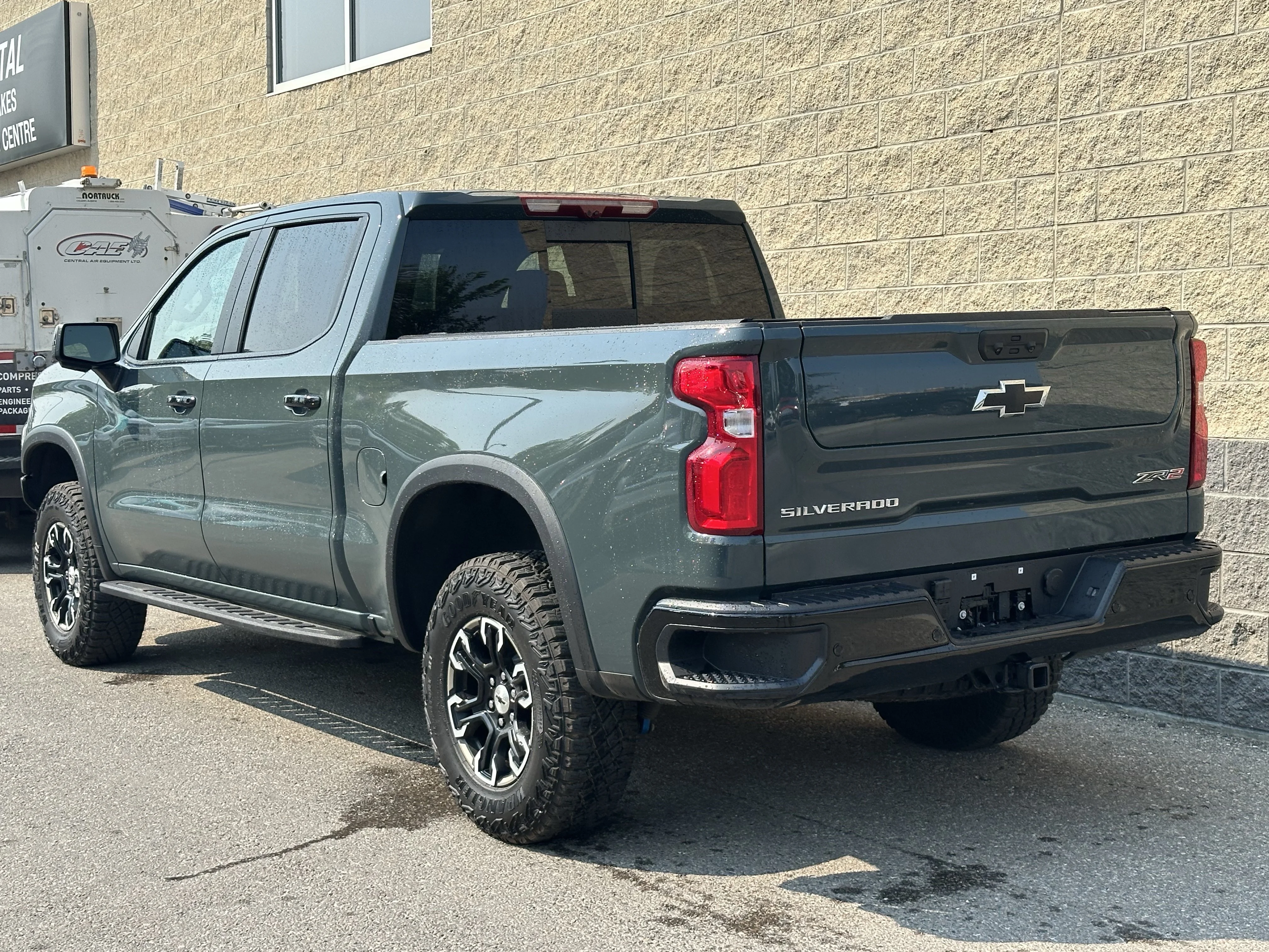 Certified Used 2026  Chevrolet ZR2 image 4